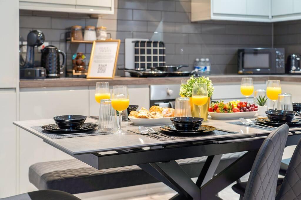 Urban Comfort Getaway- Leicester City Centre Екстер'єр фото